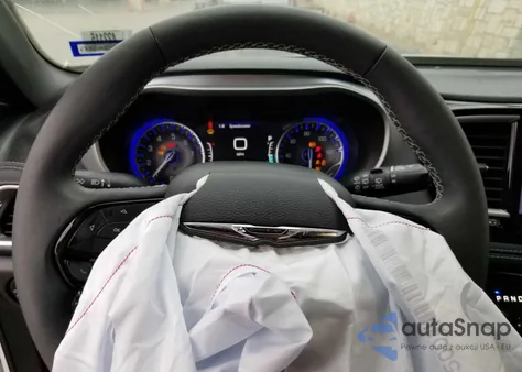 2022 Chrysler Pacifica Touring from USA, damaged, VIN 2C4RC1FG0NR103389